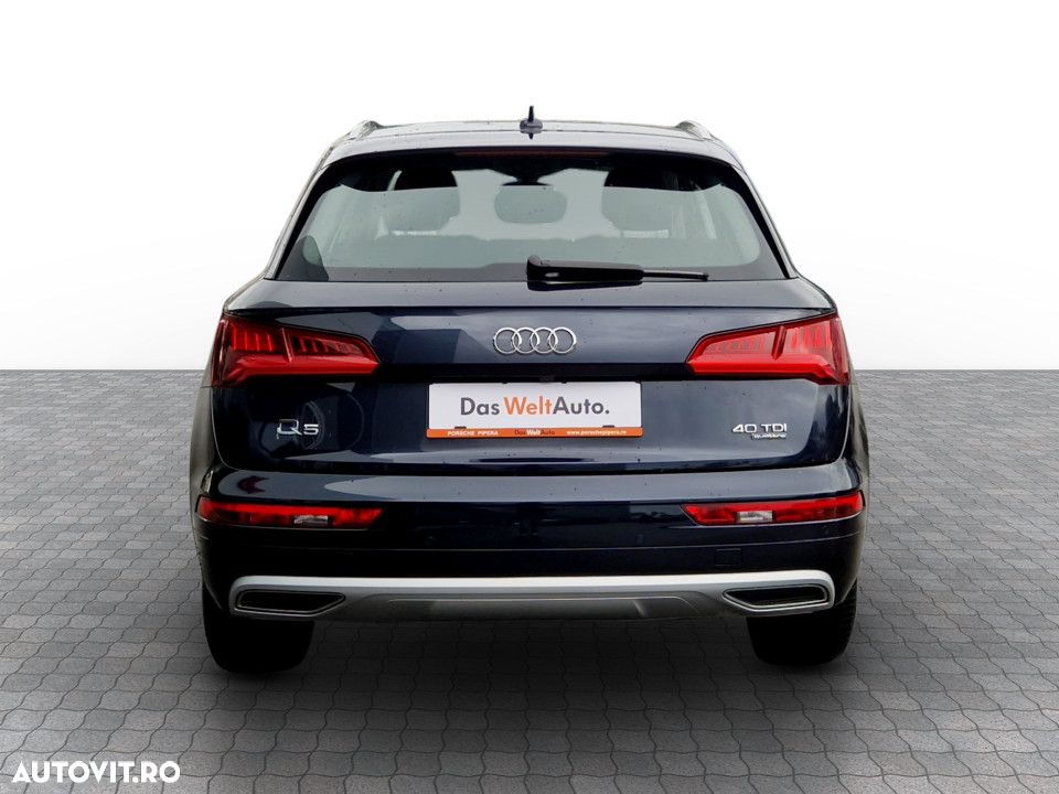 Audi Q5 2.0 40 TDI quattro S tronic Sport - 9