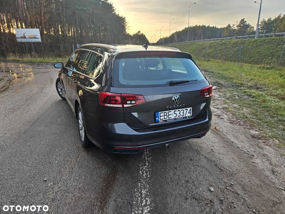 Volkswagen Passat Variant - 24