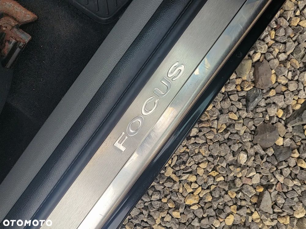 Ford Focus - 26