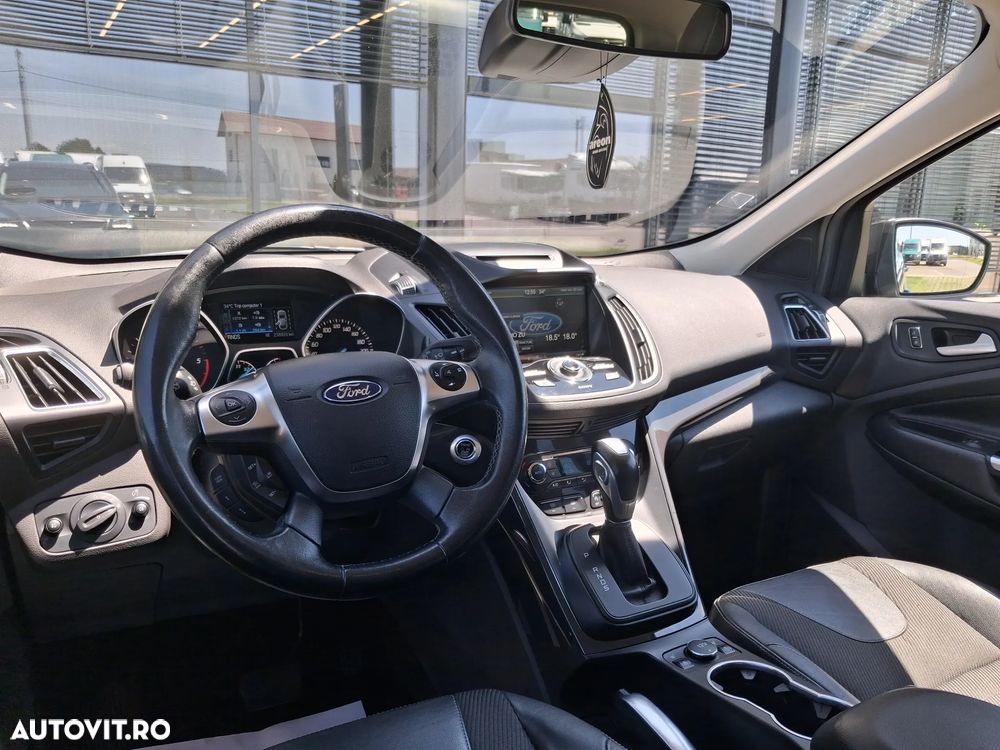 Ford Kuga - 30