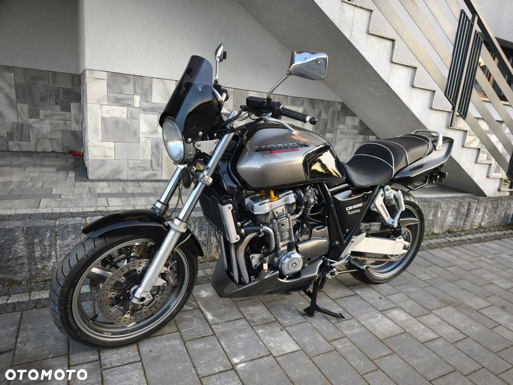 Honda CB - 4