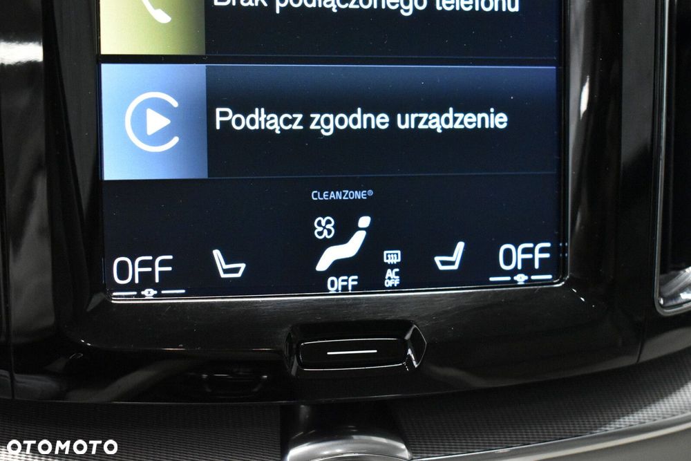 Volvo XC 60 - 21