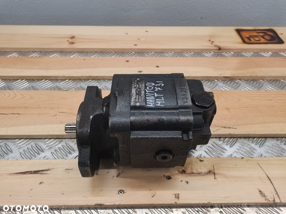 Manitou MLT 731 {Pompa robocza Casappa 03580500} - 3