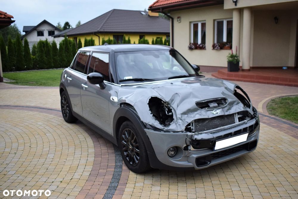 MINI Cooper S Standard - 5