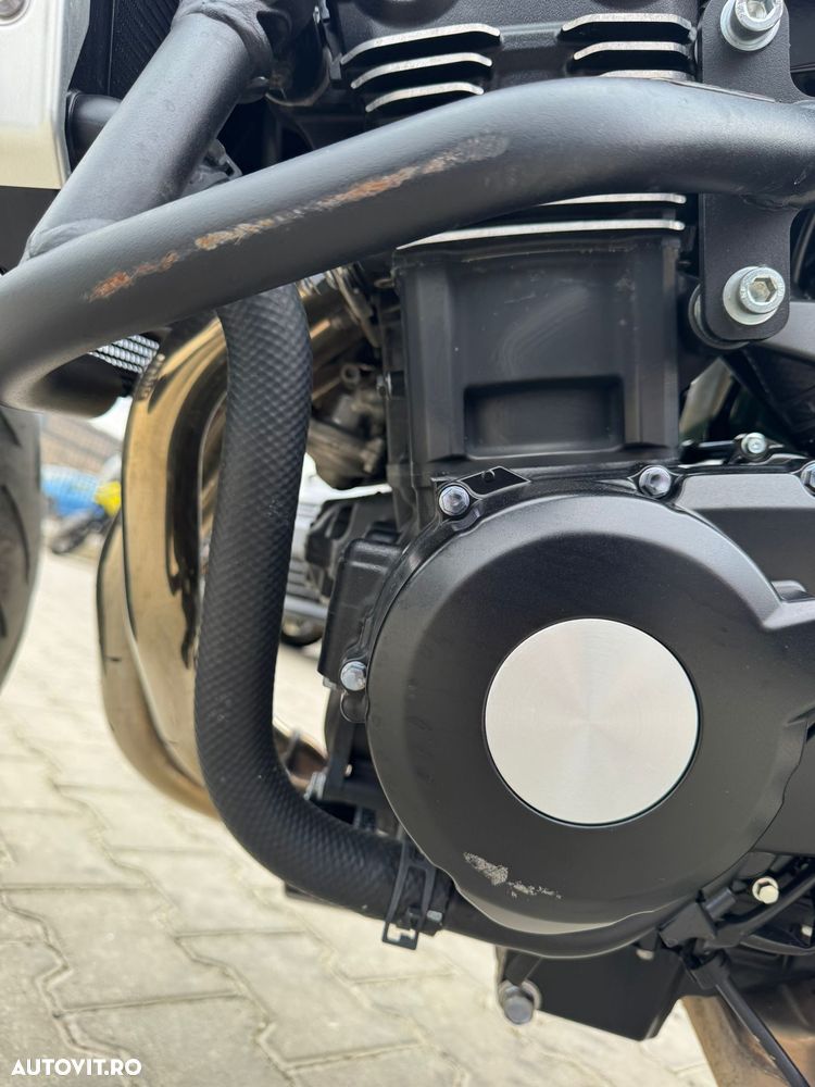 Kawasaki Z 900 RS - 8