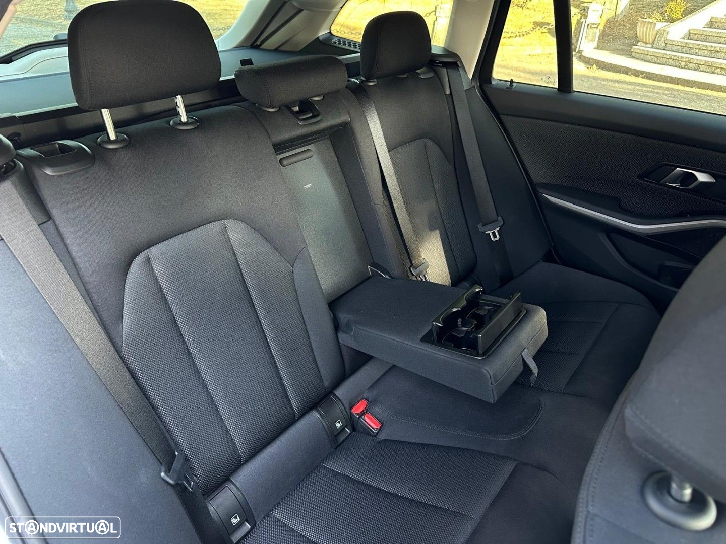 BMW 330 e Touring Corporate Edition Auto - 15