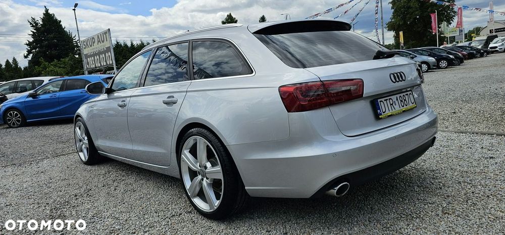 Audi A6 Avant - 16