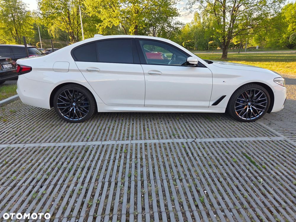 BMW Seria 5 530d M Sport sport - 35