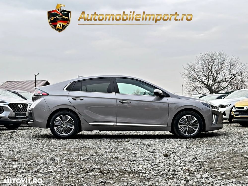 Hyundai IONIQ 1.6 GDI Style - 22