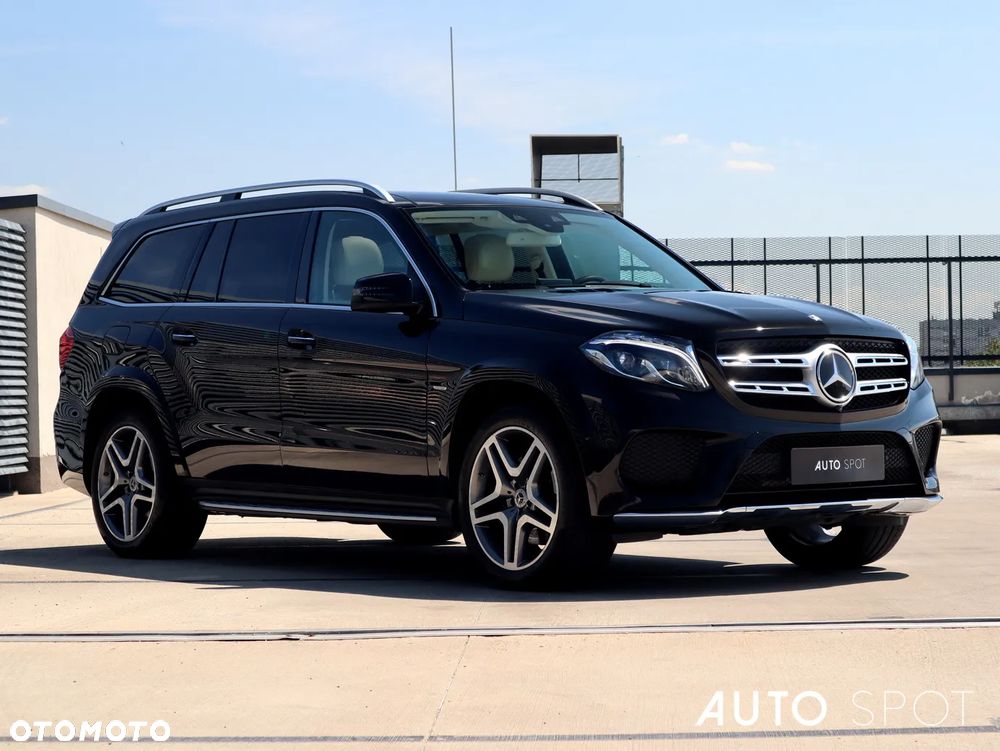 Mercedes-Benz GLS 350 d 4Matic 9G-TRONIC AMG Line - 9