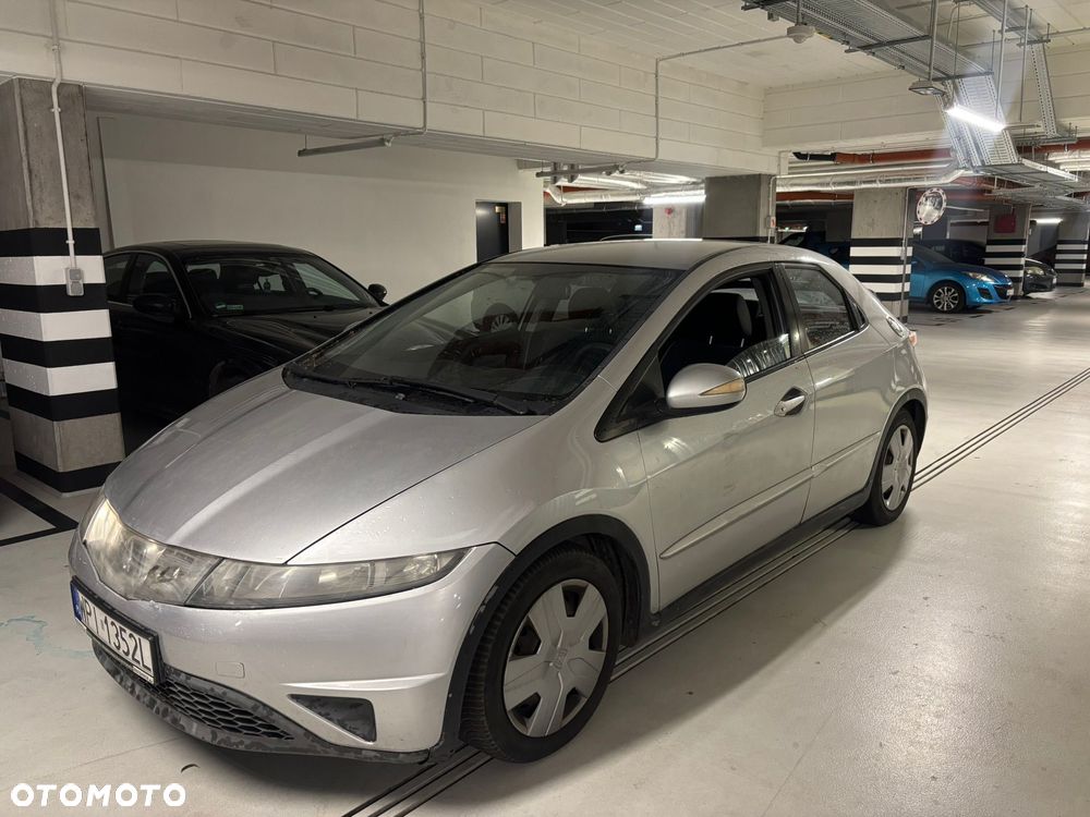Honda Civic 1.8 Executive - 4