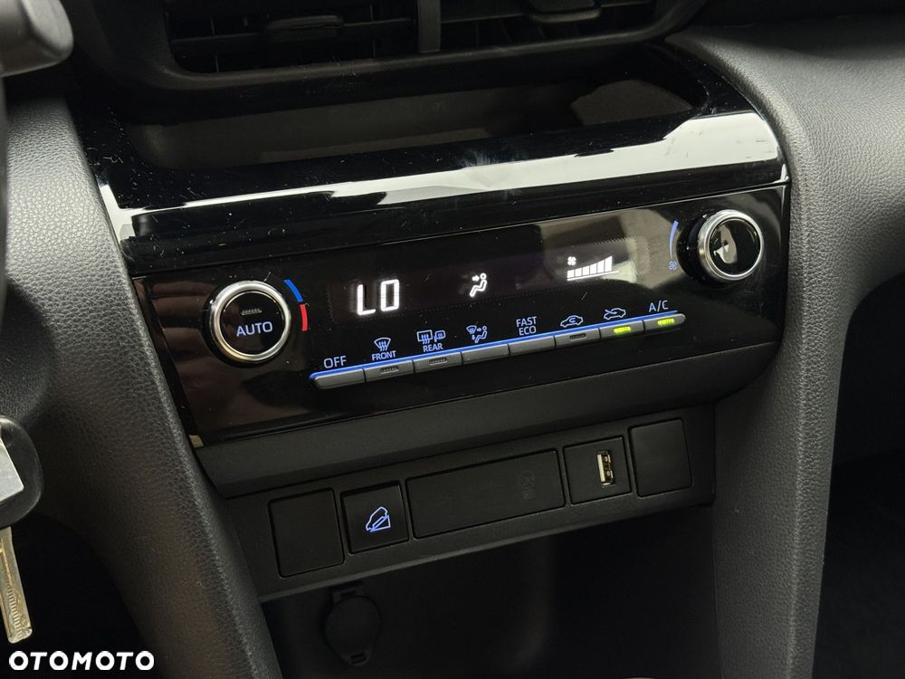 Toyota Yaris Cross Hybrid 1.5 Comfort AWD - 26