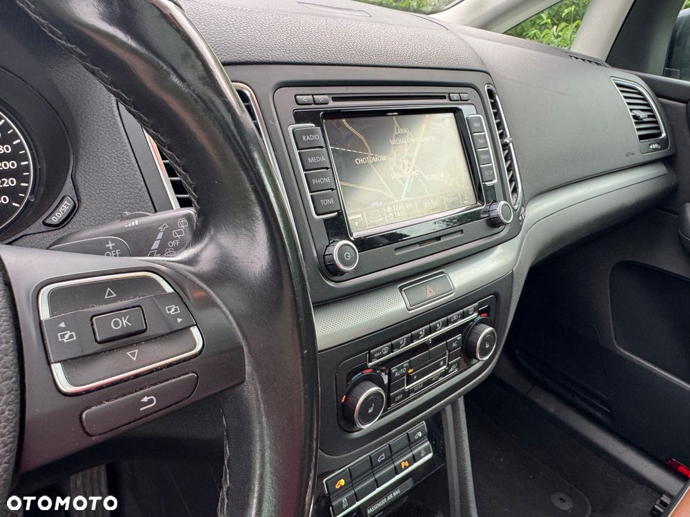 Volkswagen Sharan 2.0 TSI DSG Highline - 28