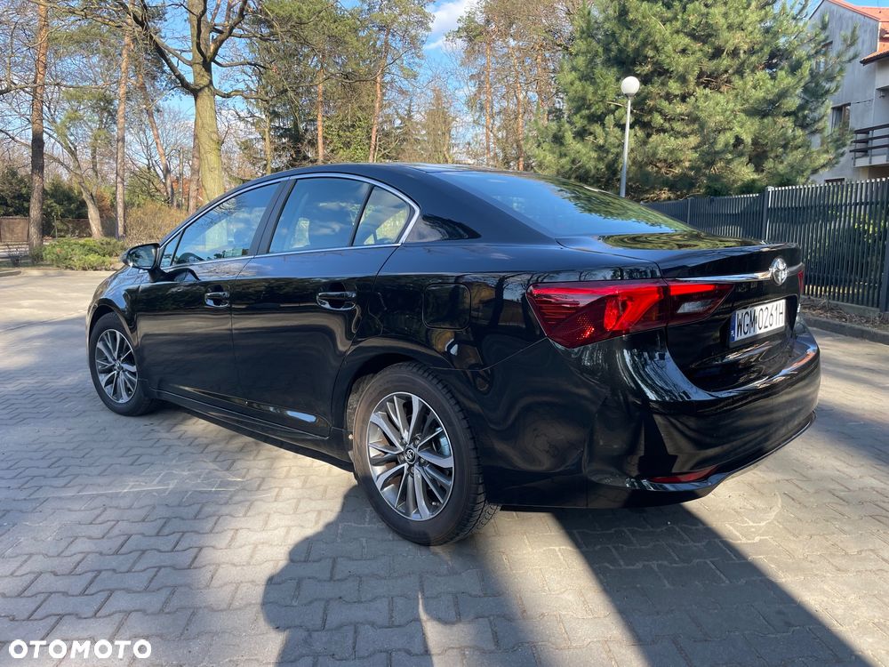 Toyota Avensis 2.0 D-4D Prestige - 6