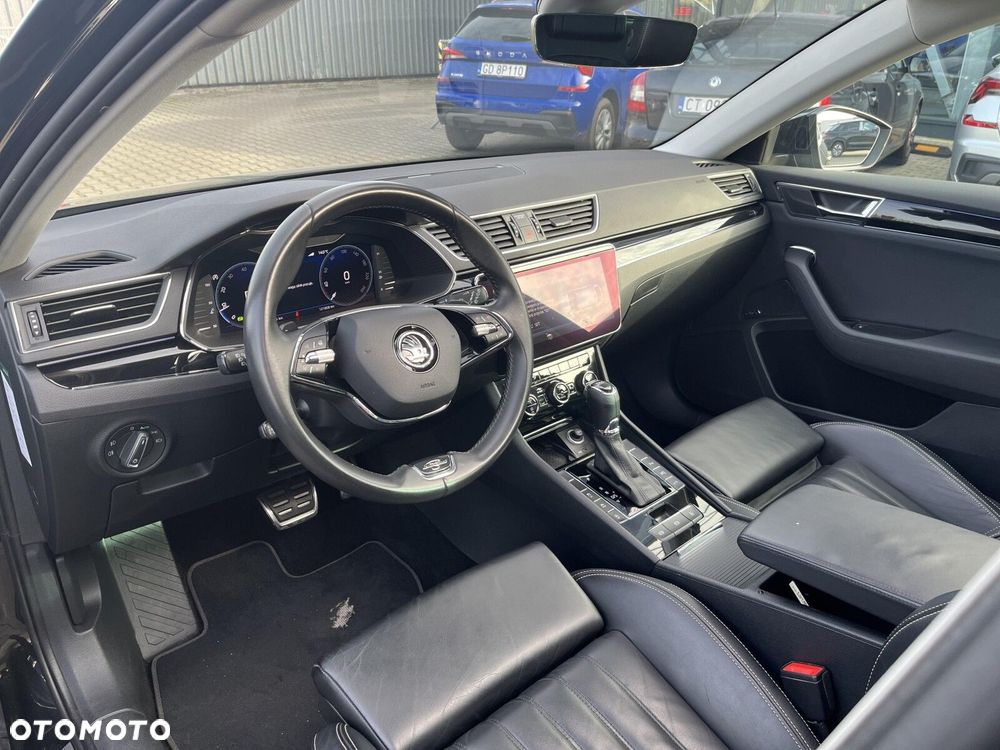 Skoda Superb 2.0 TDI SCR L&K DSG - 10