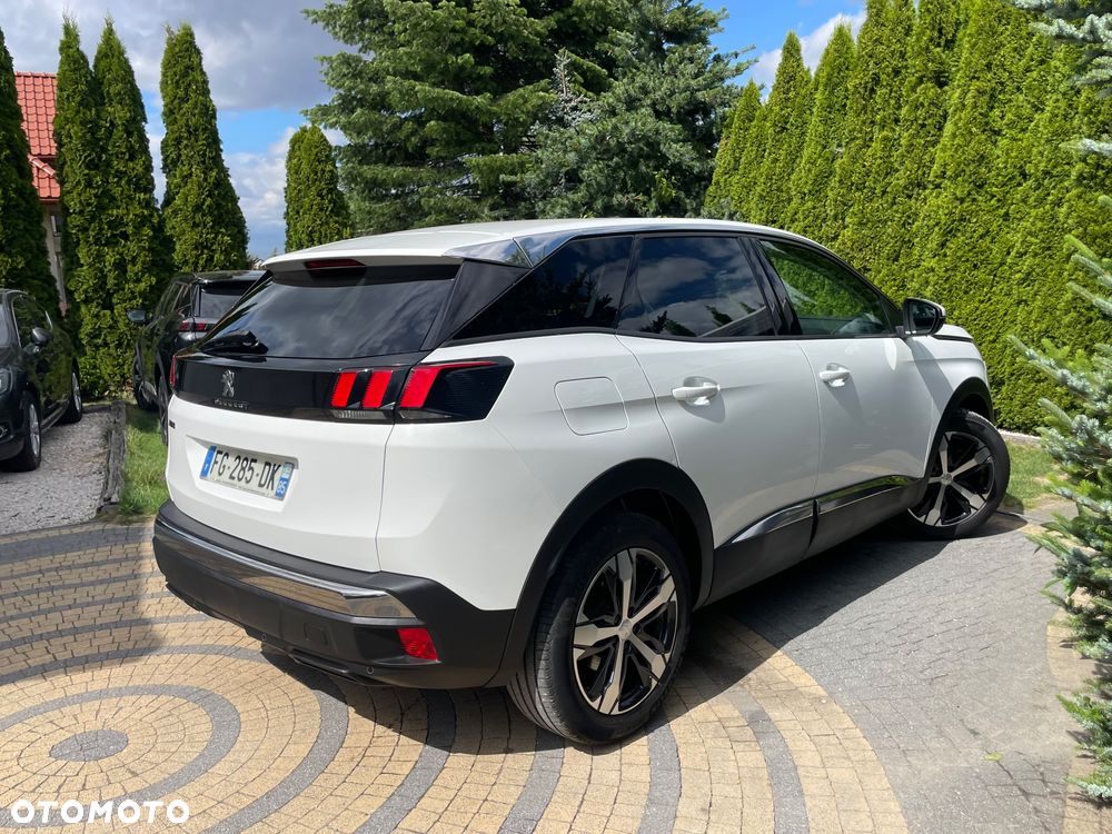 Peugeot 3008 BlueHDi 130 Stop & Start EAT8 Allure - 3