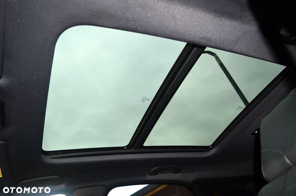 DS Automobiles DS 7 Crossback - 36