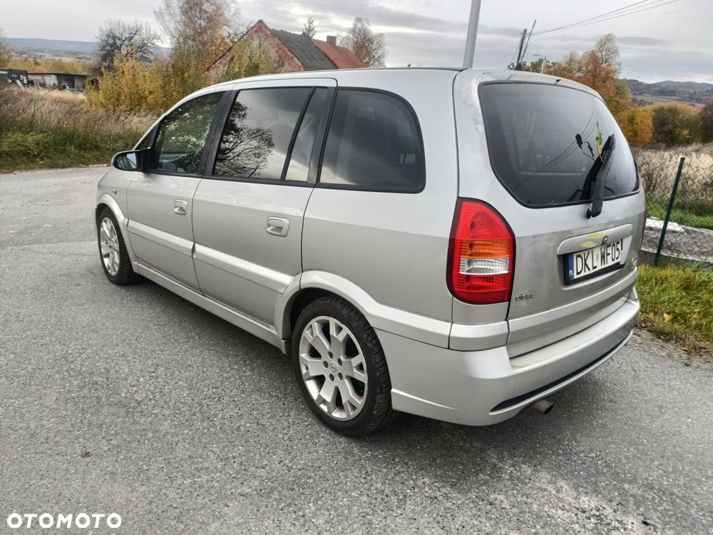 Opel Zafira - 4