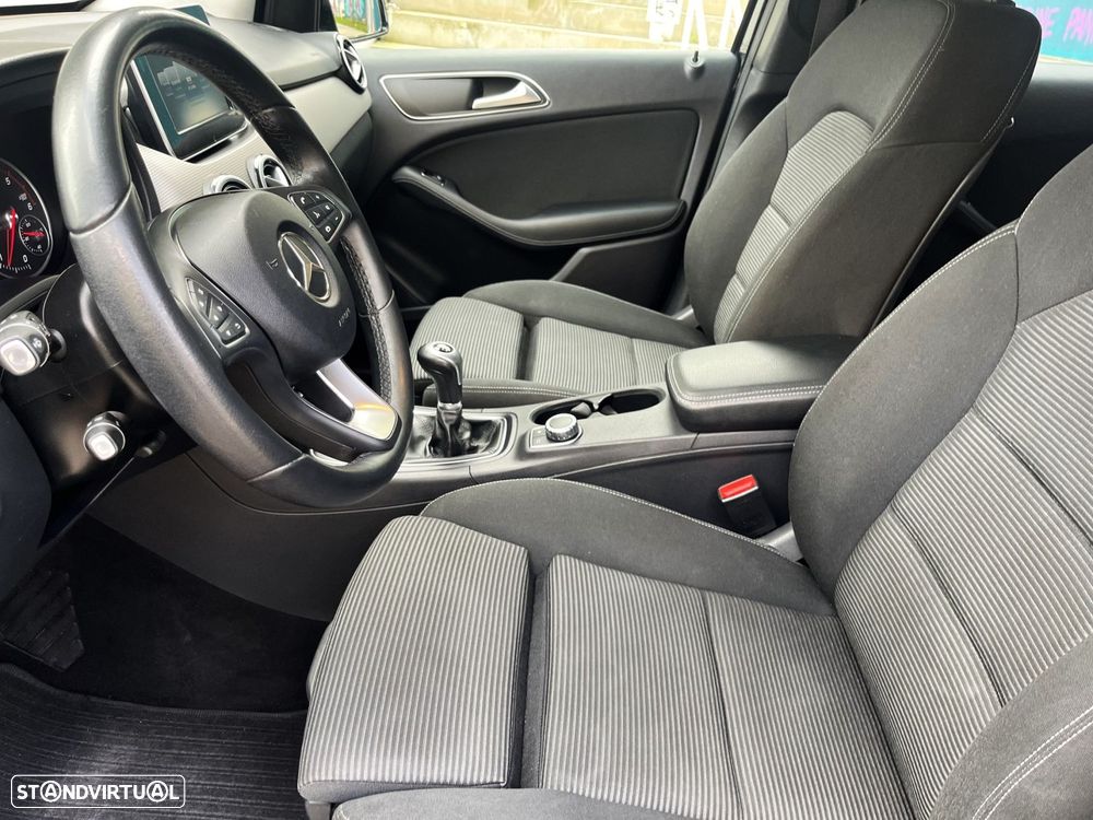 Mercedes-Benz B 180 CDi Style - 14