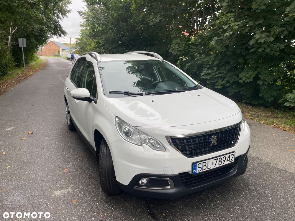 Peugeot 2008 1.2 Pure Tech Style - 5