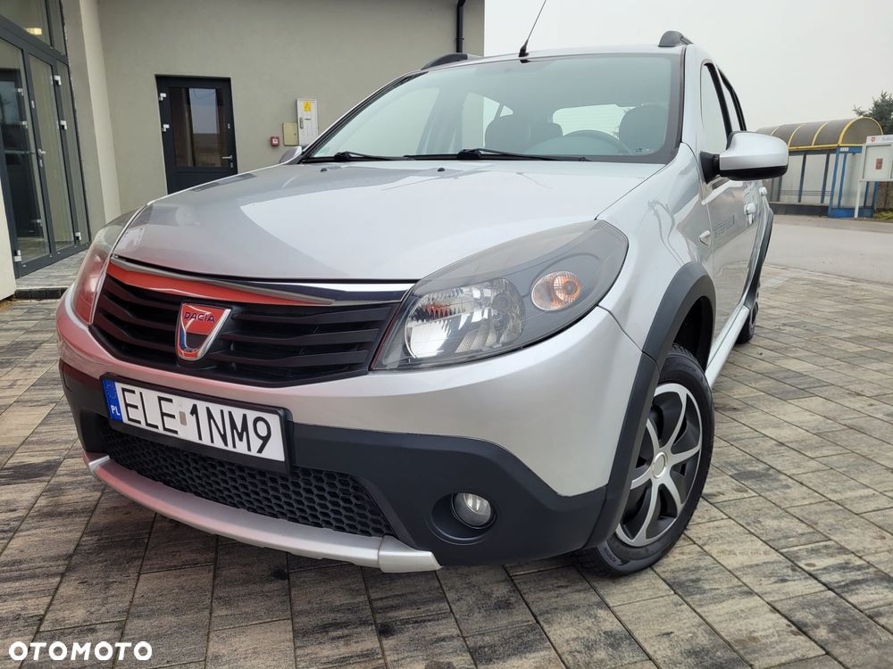 Dacia Sandero Stepway2 1.6 - 4