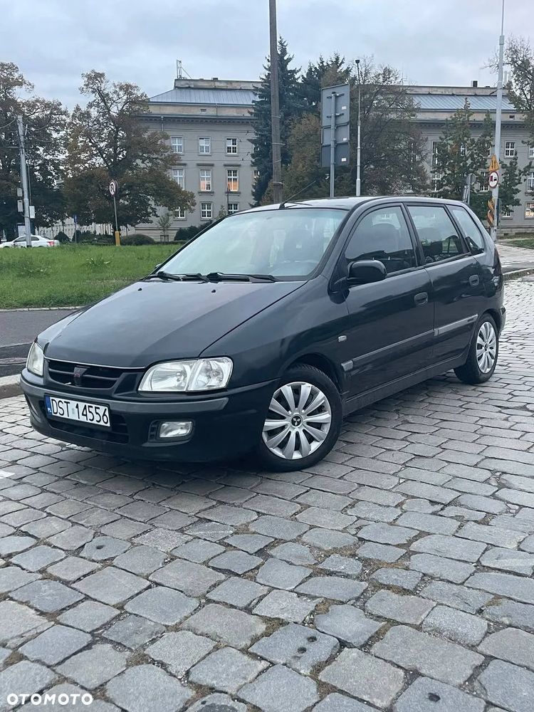 Mitsubishi Space Star - 6