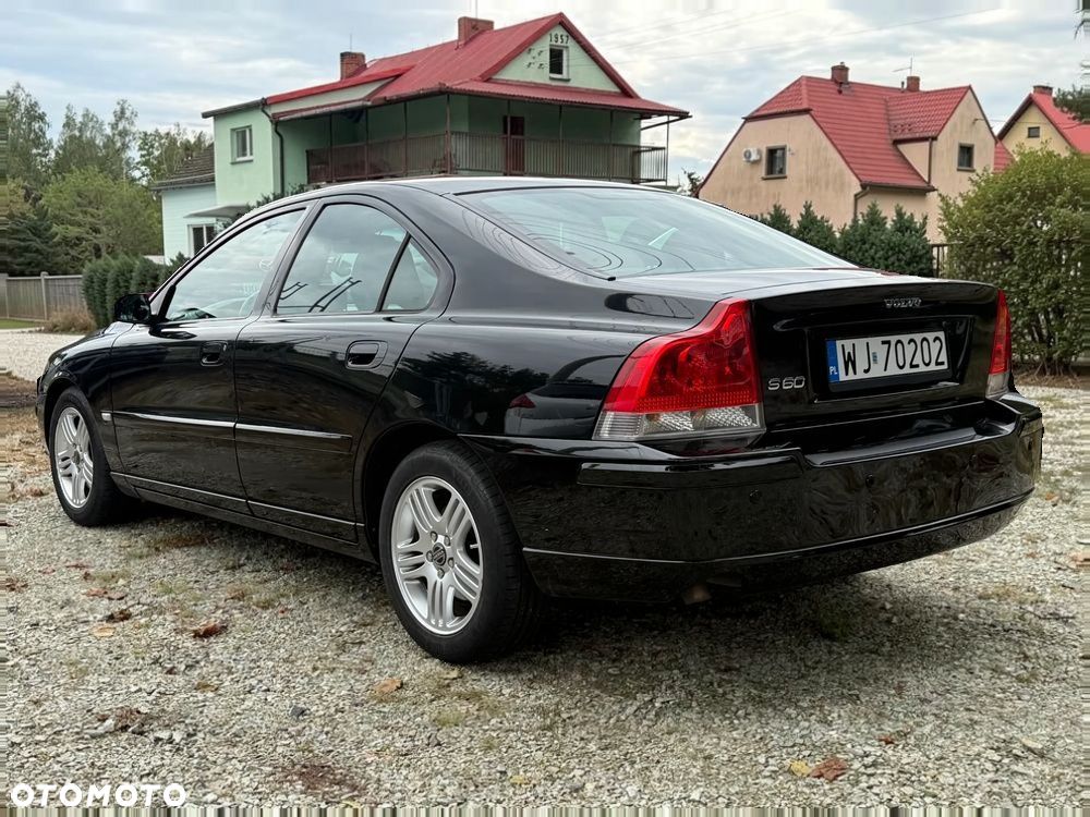 Volvo S60 - 4