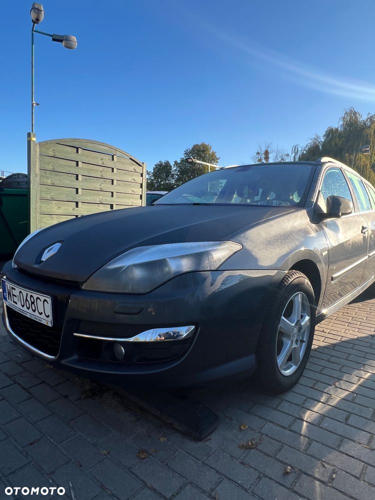 Renault Laguna 2011 photo 3