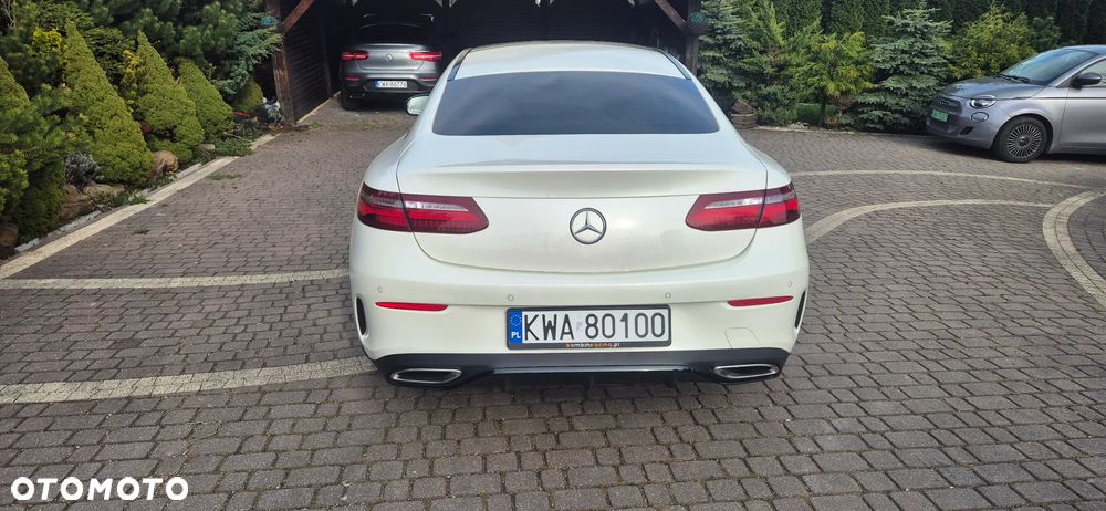 Mercedes-Benz Klasa E 400 4-Matic 9G-TRONIC - 3