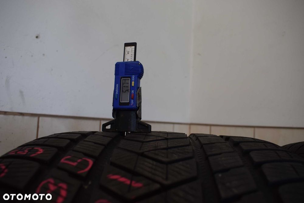 R21 305/35 Pirelli Scorpion Winter N0 - 4