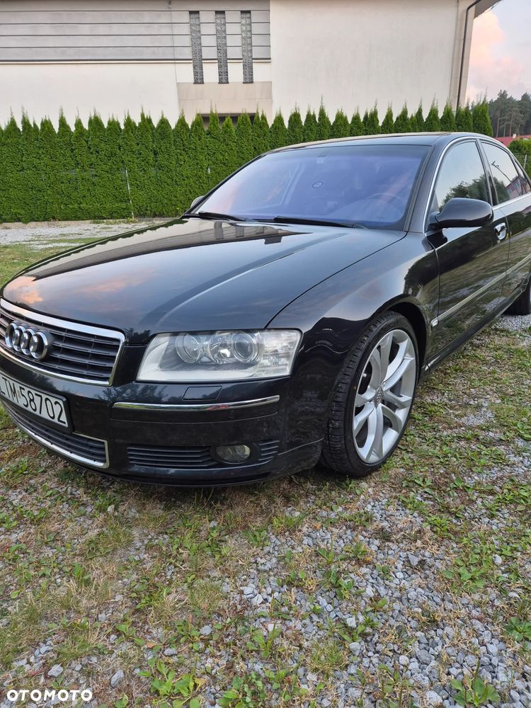 Audi A8 4.2 Quattro - 24