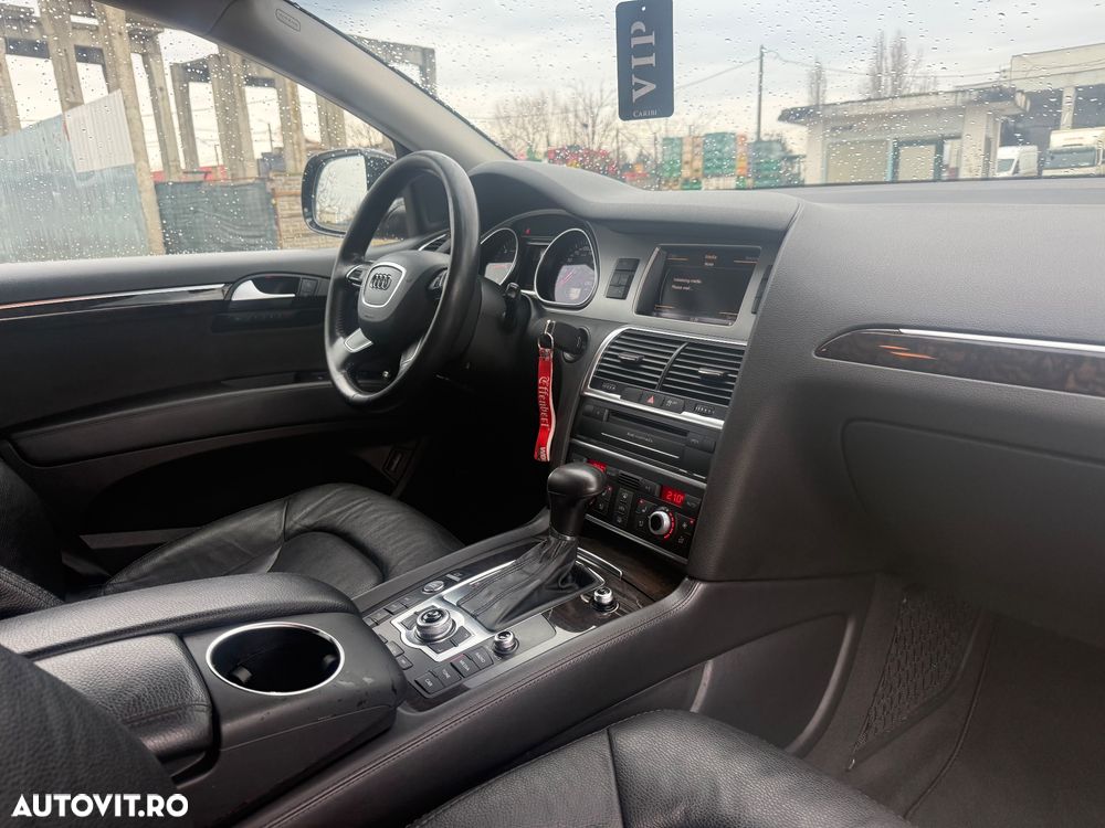 Audi Q7 3.0 TDI DPF Quattro Tiptronic - 14