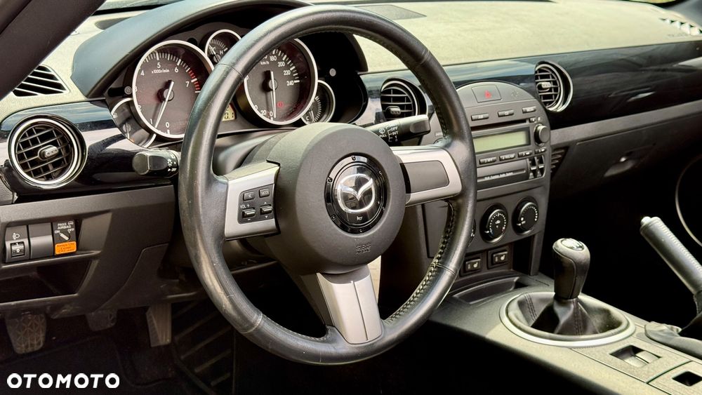 Mazda MX-5 1.8 MZR Emotion - 21