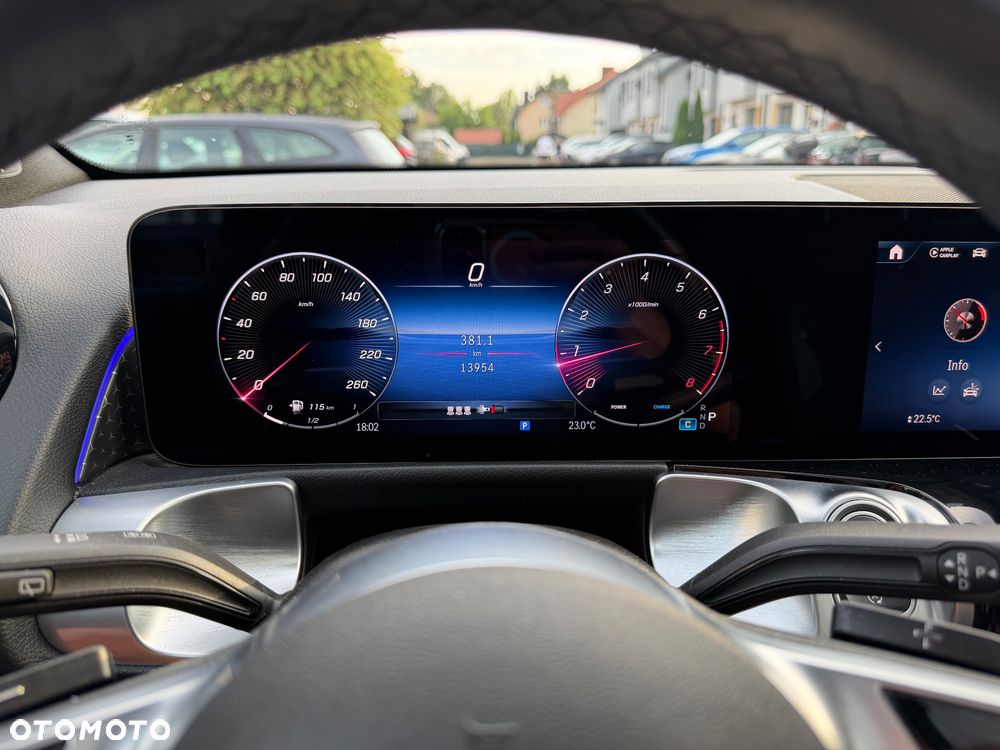 Mercedes-Benz GLB 250 mHEV 4-Matic Progressive 8G-DCT - 24