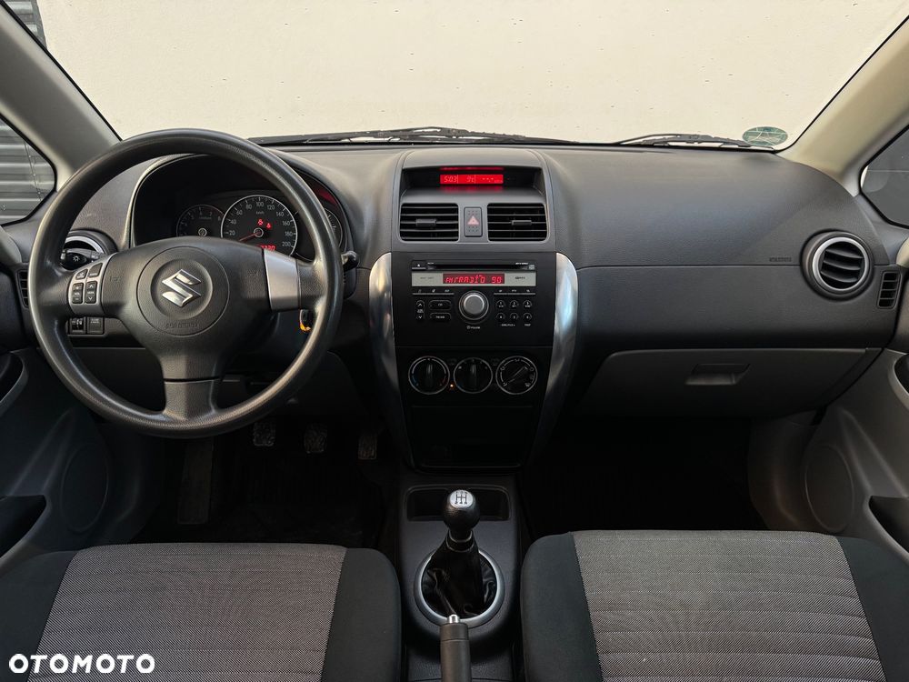 Suzuki SX4 1.6 VVT 4x2 Comfort - 8