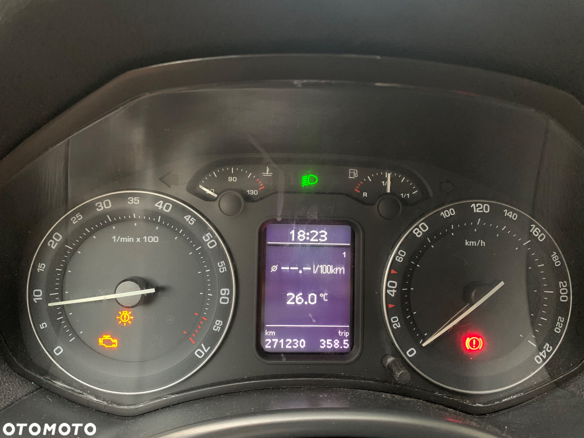Skoda Octavia 1.6 FSI Ambiente - 18