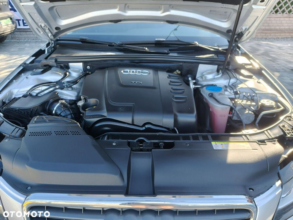 Audi A4 Avant 2.0 TDI DPF Ambition - 32