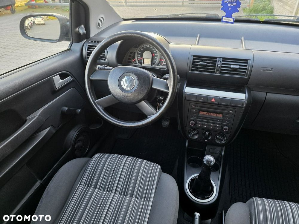 Volkswagen Fox 1.2 Fresh - 16