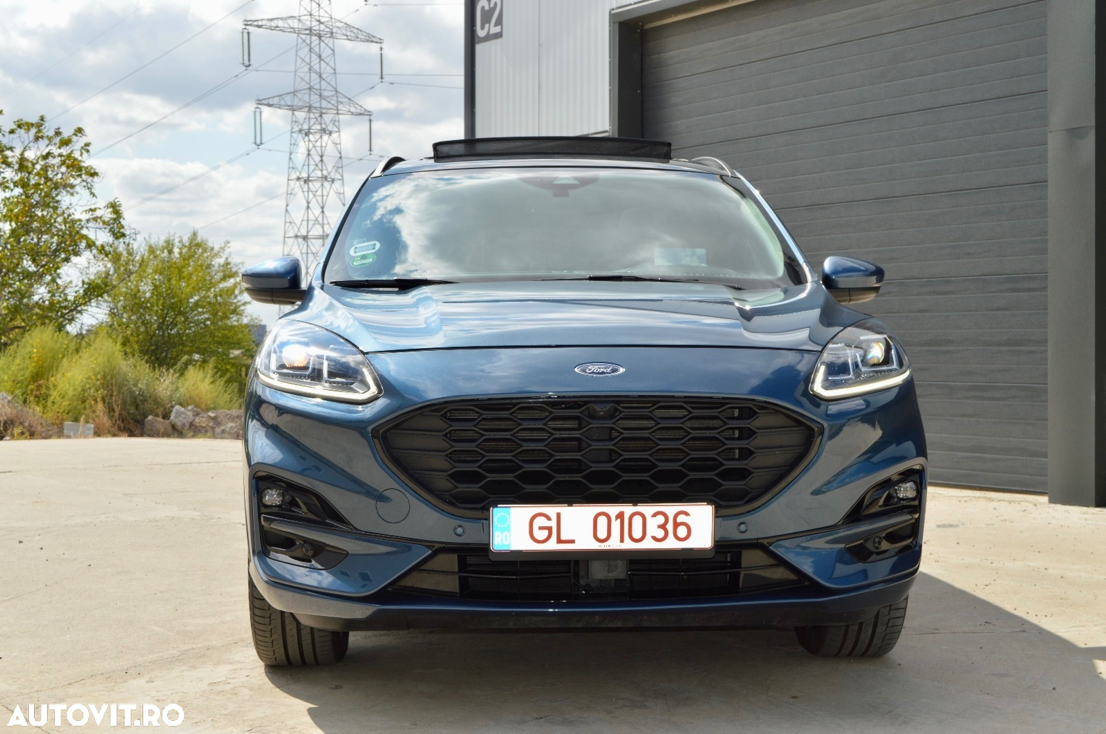 Ford Kuga 2.5 Duratec PHEV ST-LINE X - 2