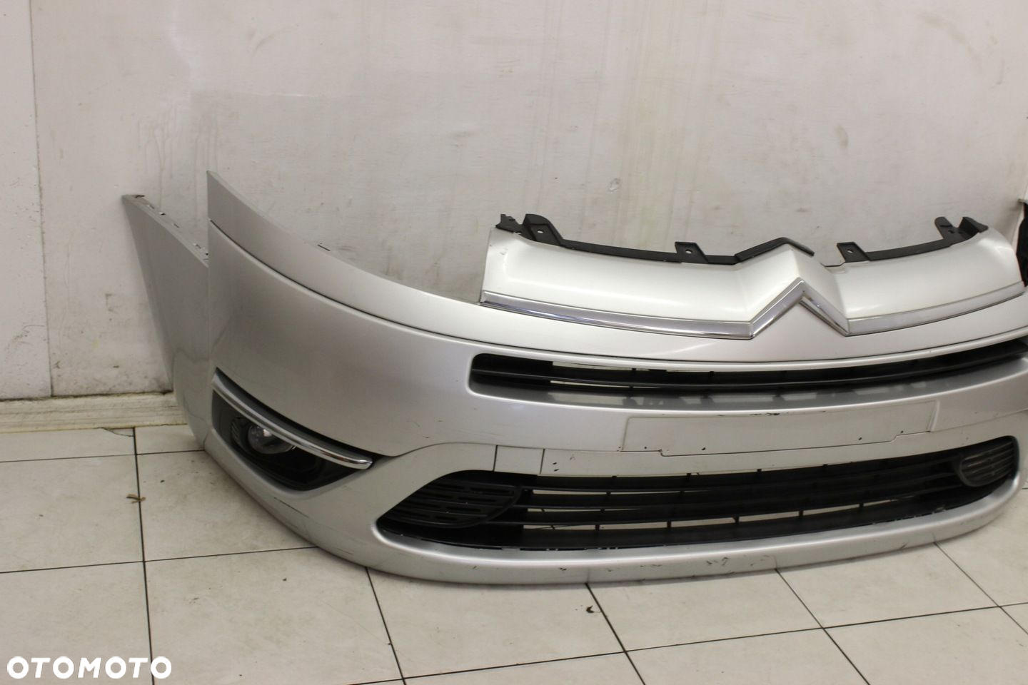 ZDERZAK PRZÓD CITROEN C4 GRAND PICASSO 06R- EZR EZRC - KOD LAKIERU - 3