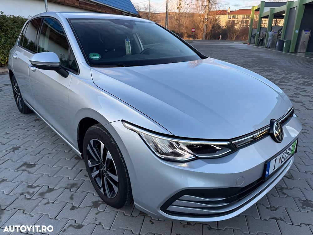 Volkswagen Golf 2.0 TDI SCR Life - 4