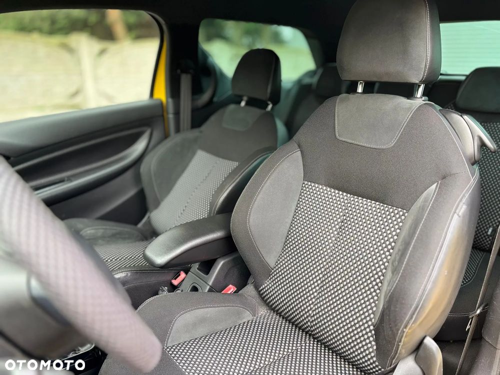 Citroën DS3 1.6 HDi SoChic - 11