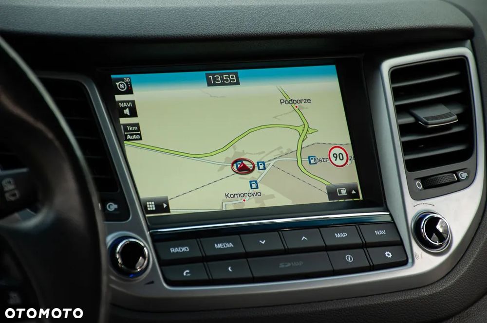 Hyundai Tucson ver-2-0-crdi-premium-4wd - 32