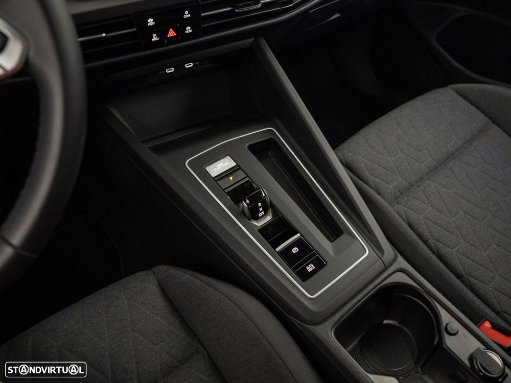 VW Golf 1.5 TSI e-Hybrid Life DSG - 25