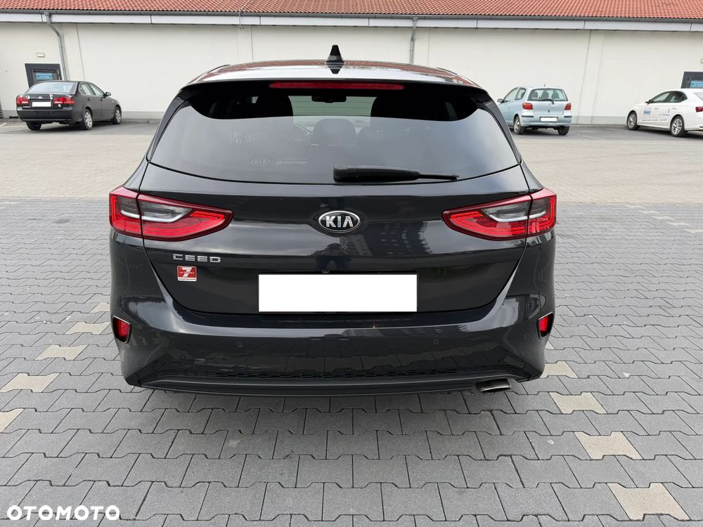 Kia Ceed 1.4 T-GDI L - 17
