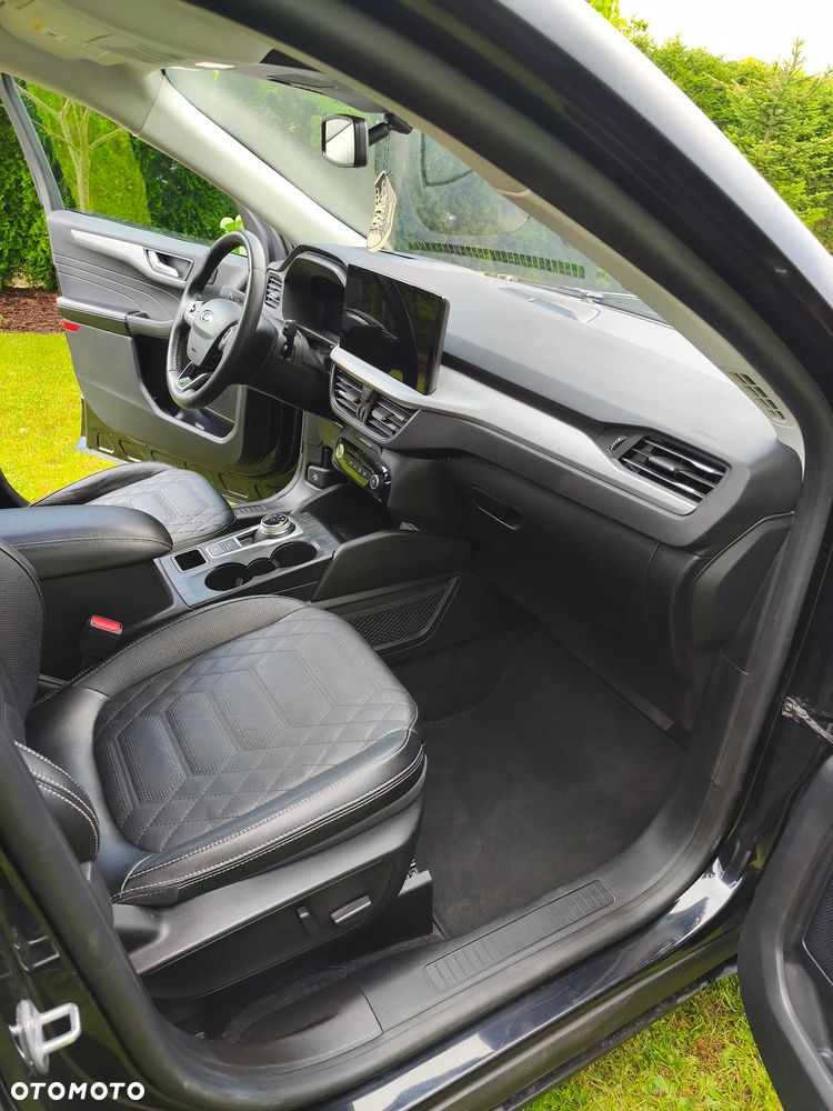 Ford Kuga - 13