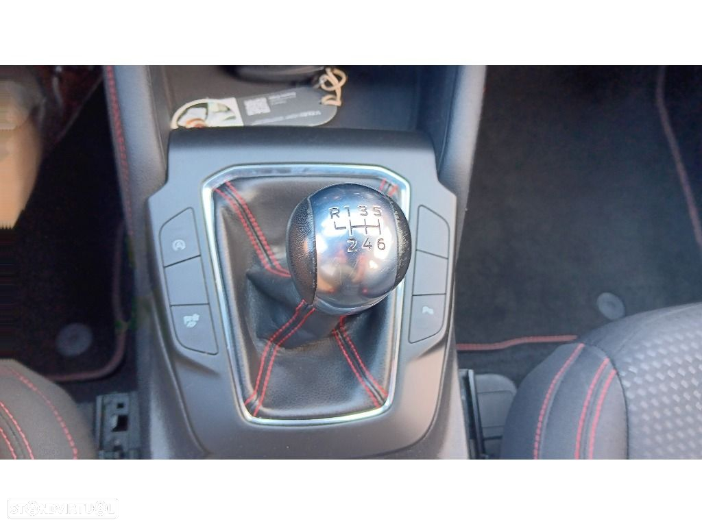 Ford Kuga 1.5 EcoBoost ST-Line - 15
