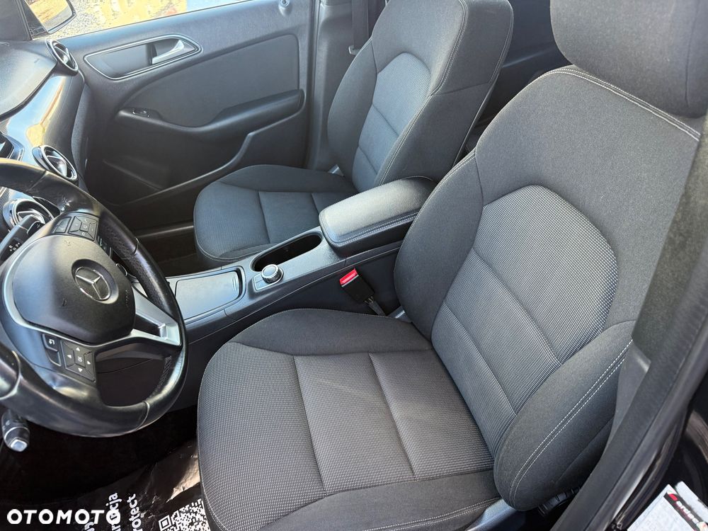 Mercedes-Benz Klasa B 180 CDI 7G-DCT - 19