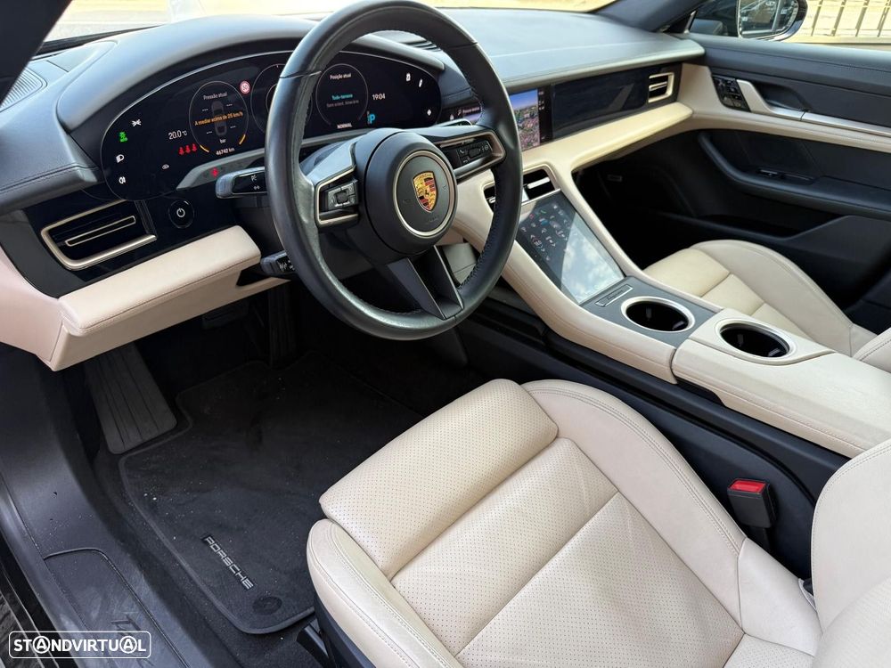 Porsche Taycan bateria Performance Plus - 10