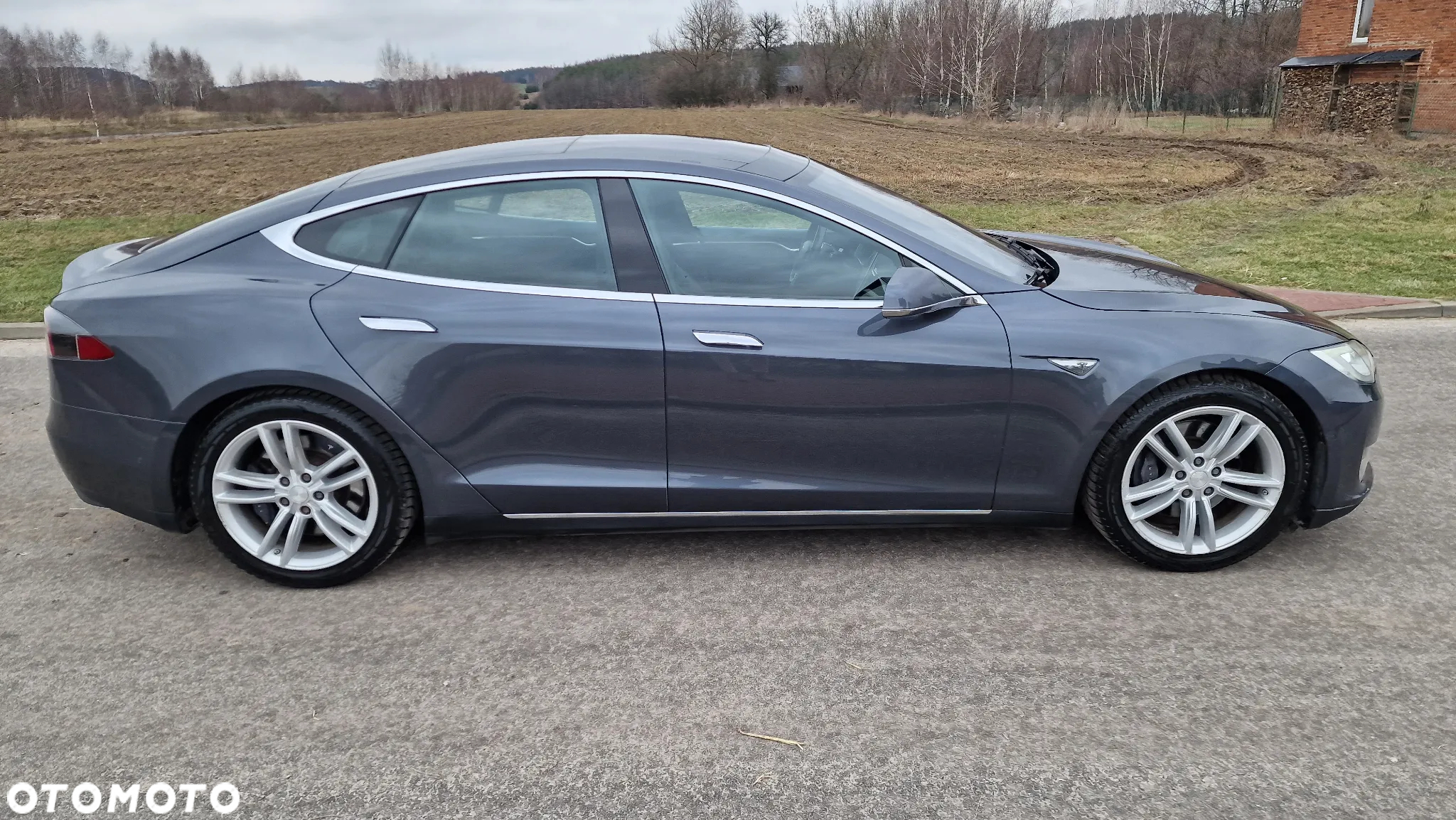 Tesla Model S Long Range Plus - 8